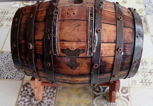 Botte legno con piedistallo - legno,
